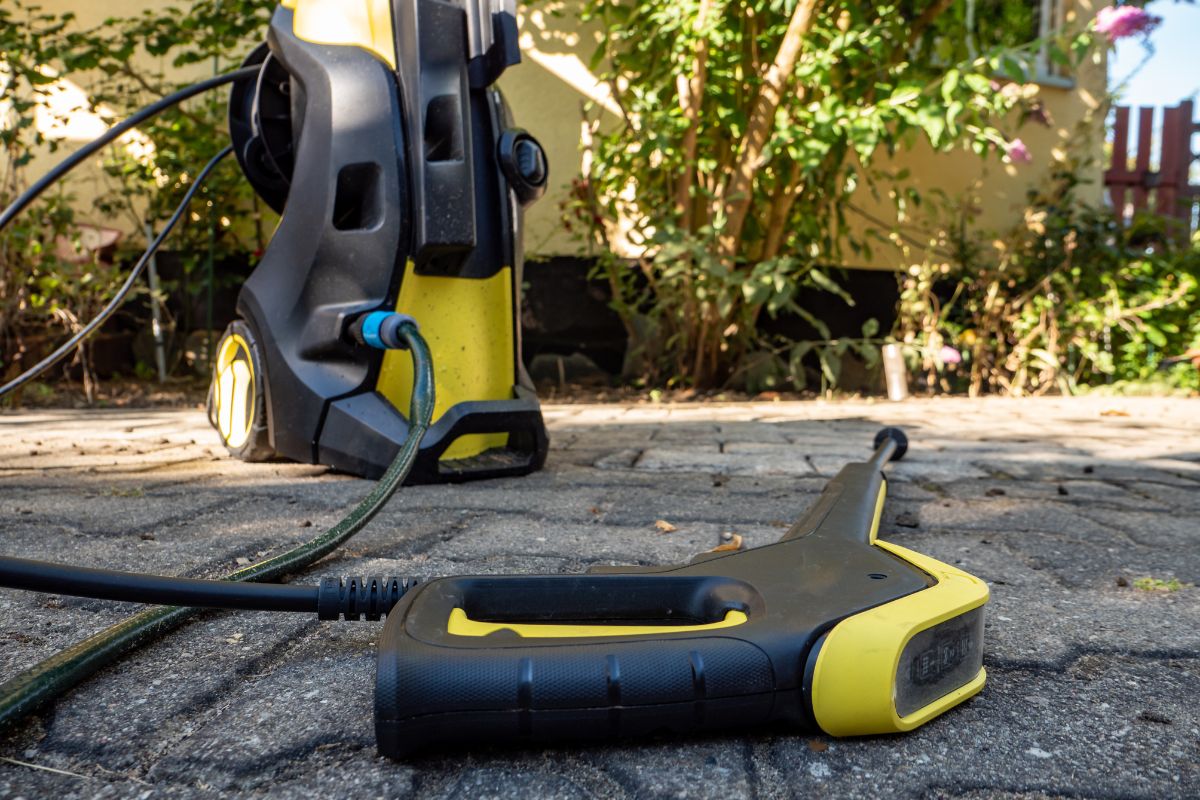 pressure washer closeup